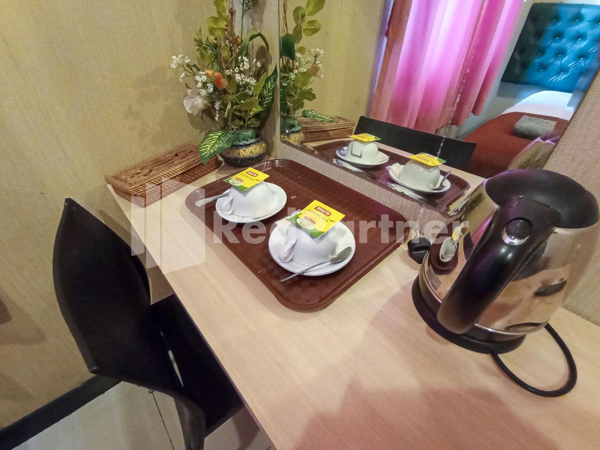 Nillo Hotel Kebumen Mitra Reddoorz Esterno foto