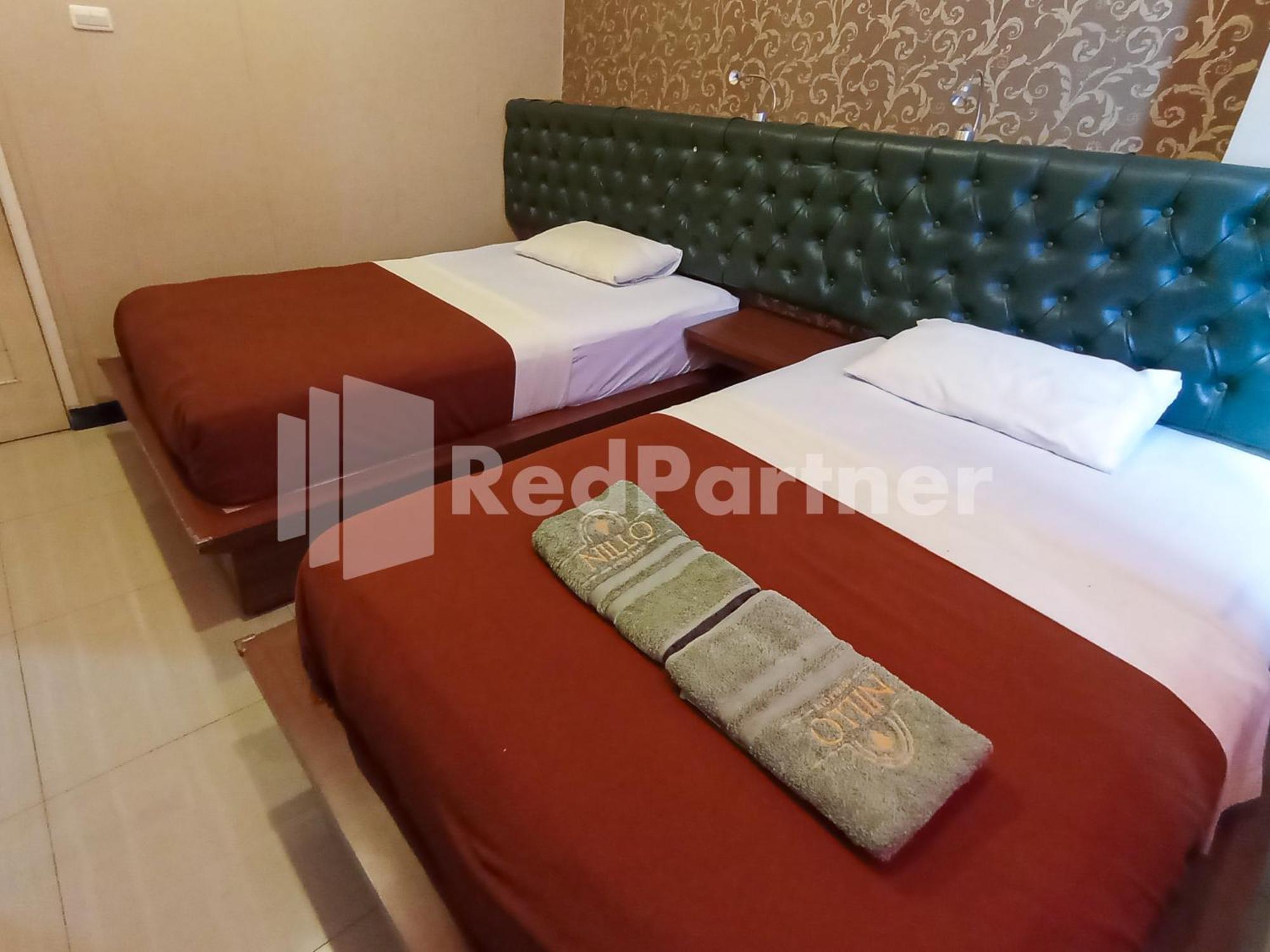 Nillo Hotel Kebumen Mitra Reddoorz Esterno foto